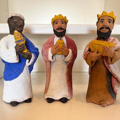 Artisan Clay Three Kings Figurines Set