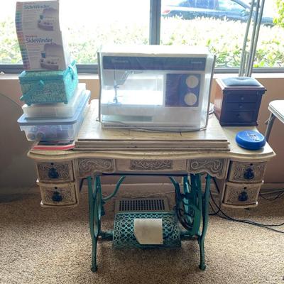 Singer Sewing Machine & Vintage Table Setup