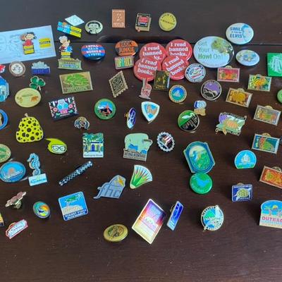 Vintage & Novelty Brooch Pin Collection – Cats, Birds & Holiday