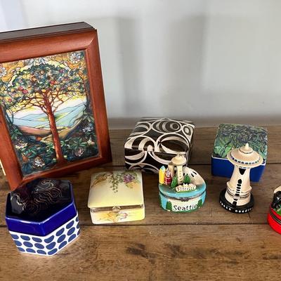 Unique Decorative Trinket Boxes & Art Lot with Seattle Space Needle Souvenir