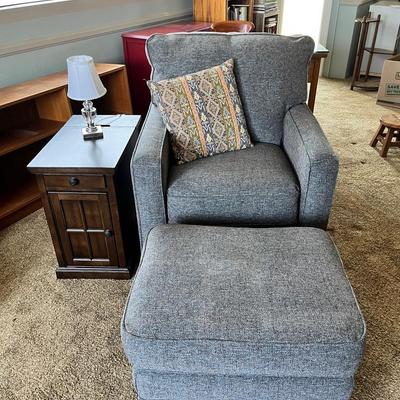 Cozy Gray Upholstered Armchair with Ottoman & Pillow