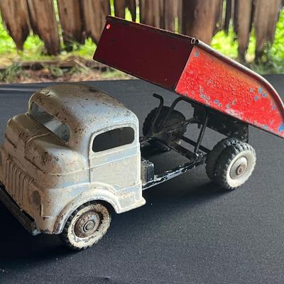 Vintage Structo Dump Truck