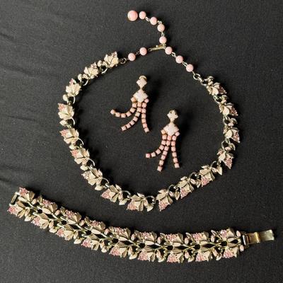 Coro Vintage Pink + White Set