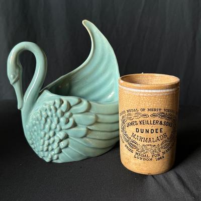 Pottery Collectibles 