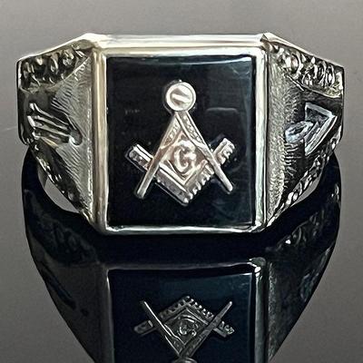 10K Yellow Gold Onyx Masonic Ring