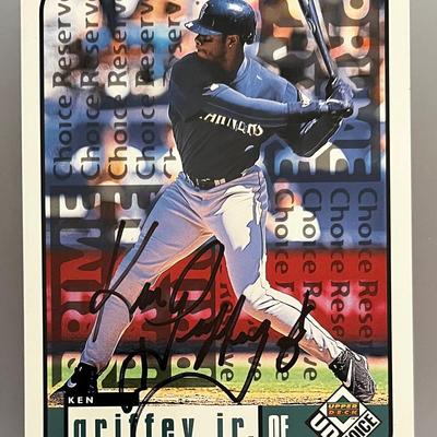 1999 Autographed Upper Deck Ken Griffey Jr. Jumbo Baseball Card