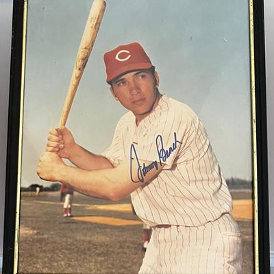 Autographed Framed Photograph, Johnny Bench, Cincinnati Reds