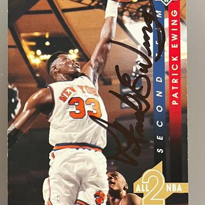 1993 Autographed Upper Deck Patrick Ewing Jumbo Basketball Card