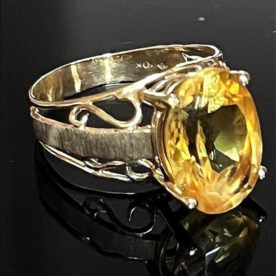 10K Yellow Gold Citrine Ring