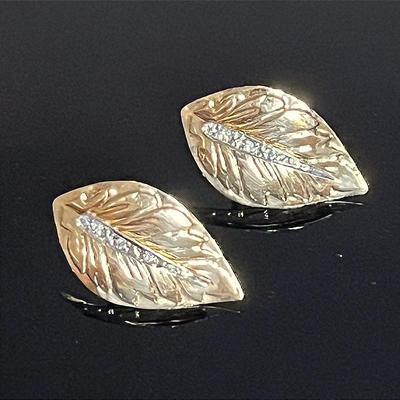 14K Yellow Gold 6 Diamond Leaf Stud Earrings