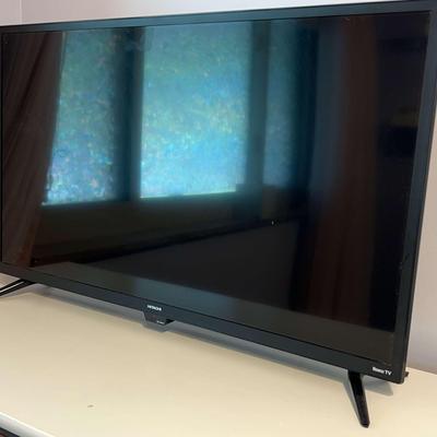 Hitachi Roku Tv
