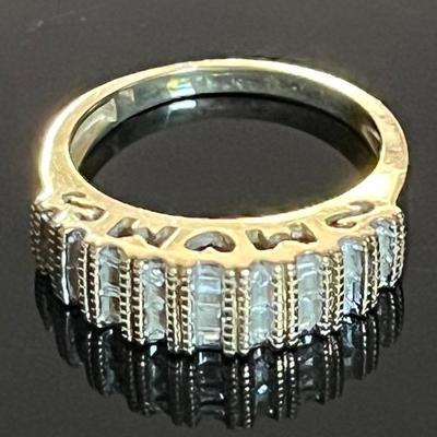 10K Yellow Gold 27 Baguette and Round Diamond Ring