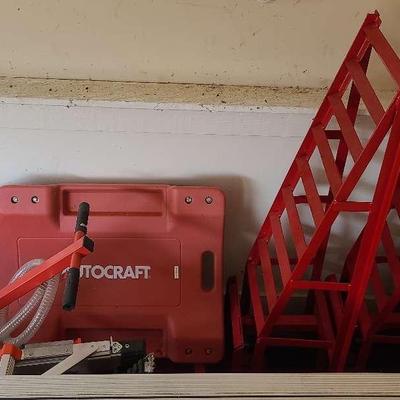 Autocraft Creeper, Fluid Transfer Pump & Pair of Red Metal Car Ramps