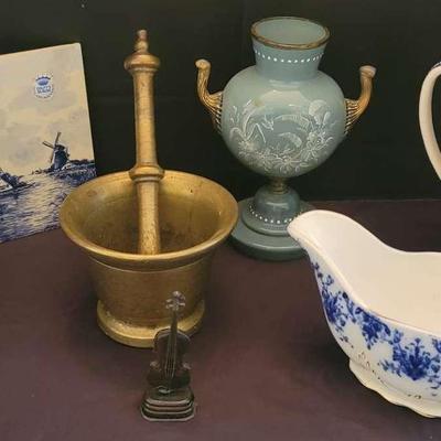 Antique Johnson Bros. Tea Pitcher & Flow Blue Gravy Boat With Ridgways