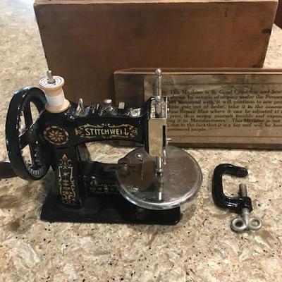 Stillwell sewing machine