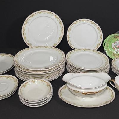 Charming Tableware...Japanese Artistry & Bavarian Beauty!