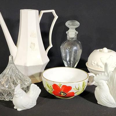 Vintage & Decorative Home Collectibles – Mixed Ceramic, Glass & Kitchenware Lot