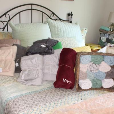 Sale Photo Thumbnail #327