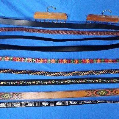 Women's Belts (9) + Belt Hangers (2)