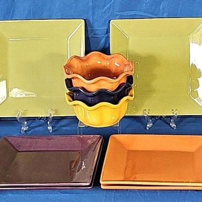Corsica Home Square Dinner Plates (12) + Ruffled Bowls (3)