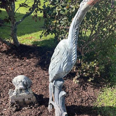 Large Heron (1) & Small Dog (1) Lawn Decor