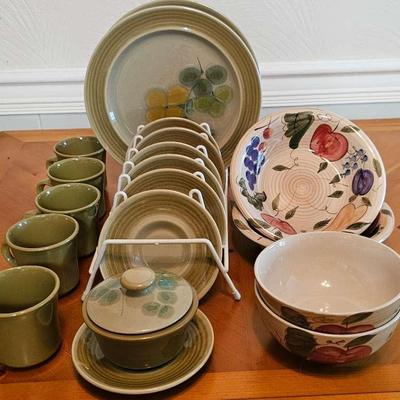 Franciscan Stoneware & Melamine bowls