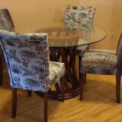 Glass Top Table & Chairs (1127) 