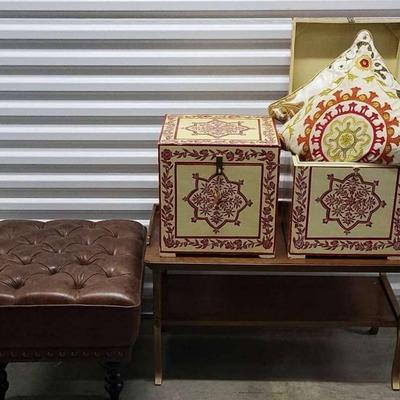 Drexel French Accent Table + (1127)