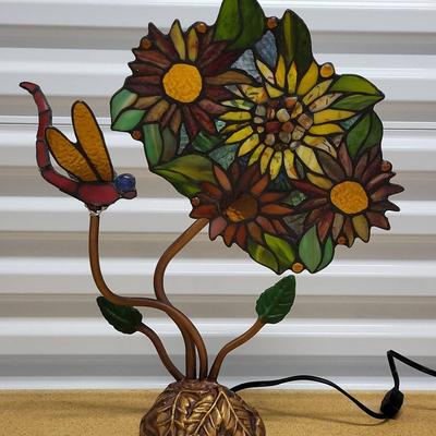 Stained Glass Dragonfly Lamp (1127)