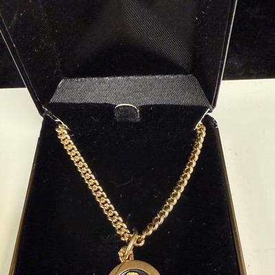 JOHN DEERE 25 YEARS OF EMPLOYEE SERVICE AWARD NECKLACE 3 DIAMONDS