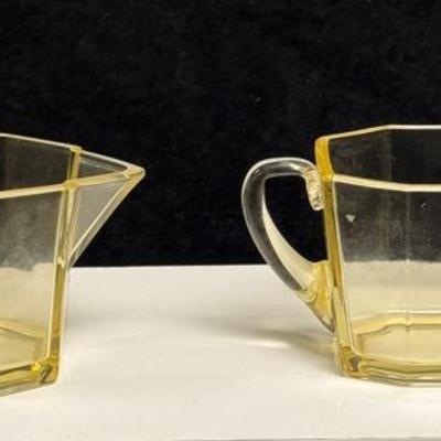 Hiesey long Octagon Creamer And Sugar in the Sahara color with handle