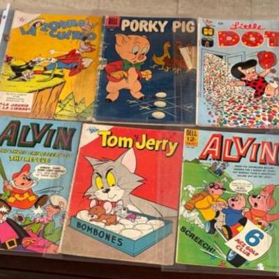 14 Variety Comics