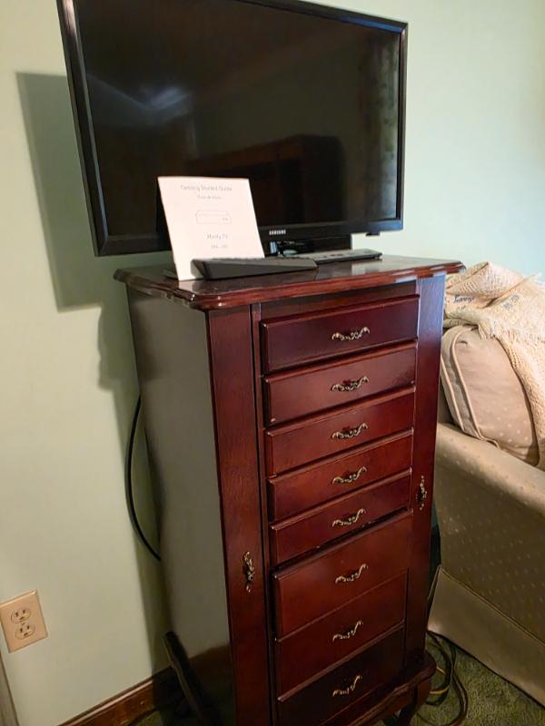 Sale Photo Thumbnail #64