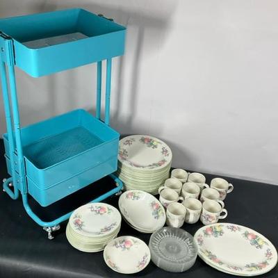 Royal Vale Fine China dinnerware, Made in England. 