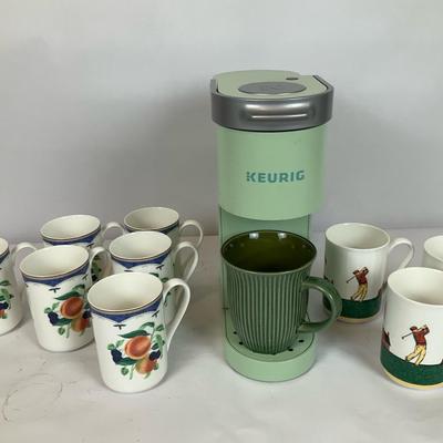 Keurig With Mikasa Mugs 
