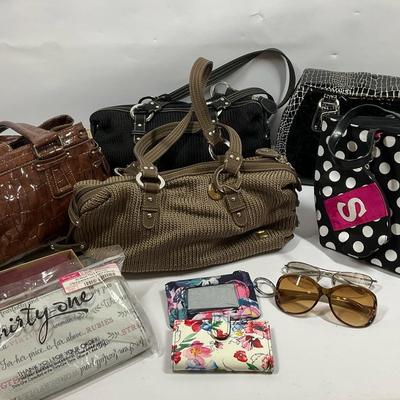 Women’s Accessory and Handbag Collection