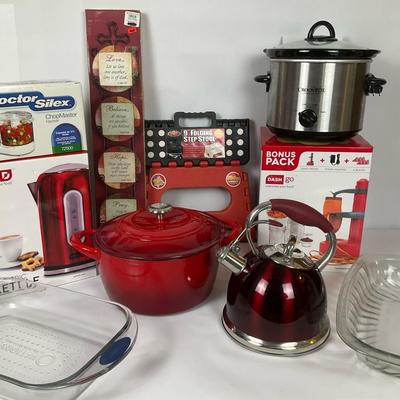Kitchen Appliances and Cookware 