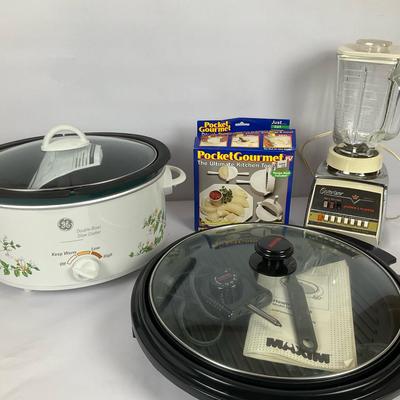 Kitchen Appliance Set with Slow Cooker, Blender, Indoor Grill, and More