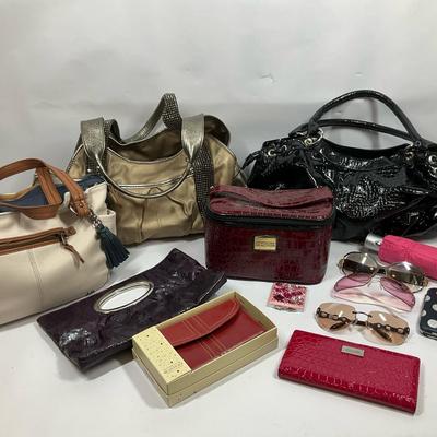 Fashion Handbag & Sunglasses with Accessories