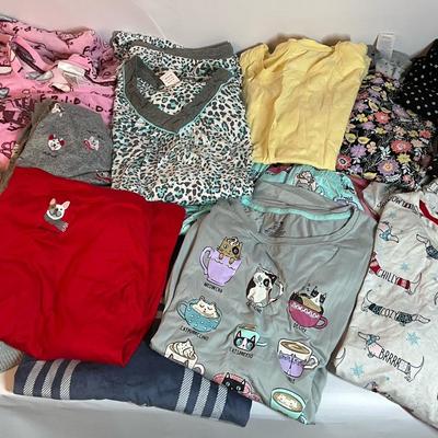 Women’s Pajama Sets Sizes XL-2XL