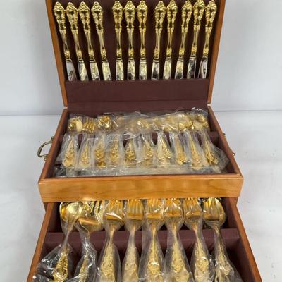 Oneida Elegant Gold-Tone Flatware Set with Wooden Storage Chest
