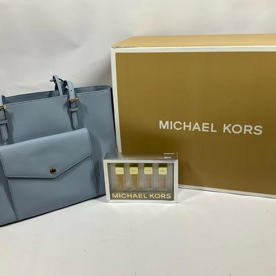 Michael Kors Tote and Fragrance Gift Set
