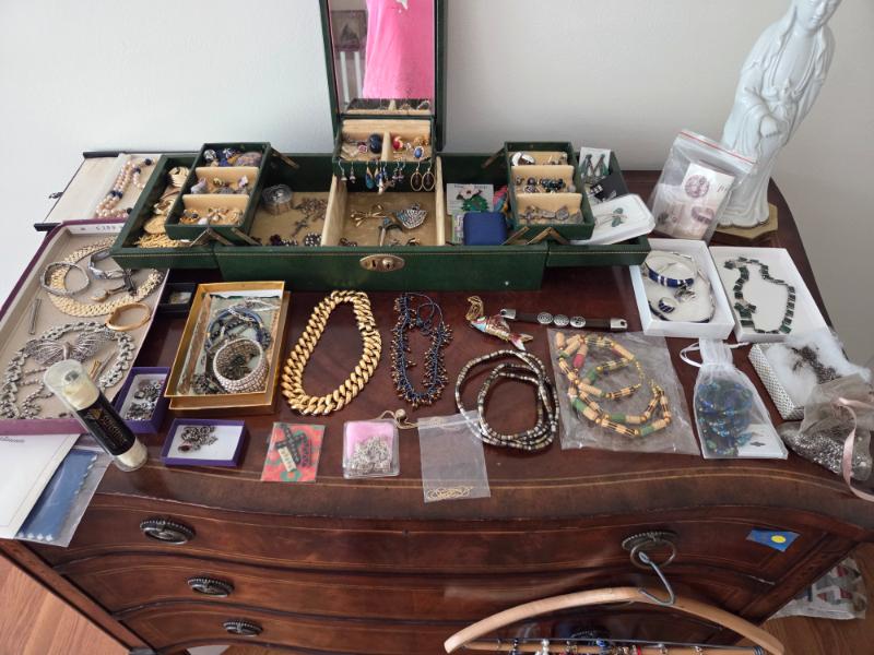 Sale Photo Thumbnail #19