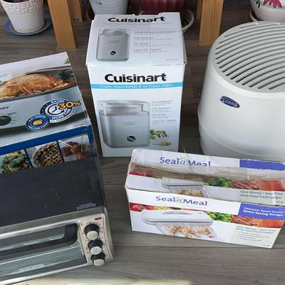 Kitchen Appliances – Oster, Cuisinart, Lasko, Black & Decker, Seal-a-Meal