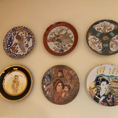 Six Super Decorative Plates