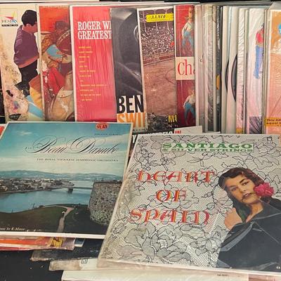 Mary Tyler Moore Album & Many Vintage Albums 