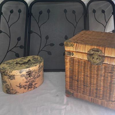 Vintage Rattan Trunk W/ Fireplace Screen & Storage Box 
