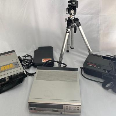 Vintage Pentax Video Tuner PV- U1000A, Vintage Auto Focus Video Camera