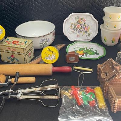 Osterizer Containers w/ Lids & Vintage Kitchen Items Of All Sort