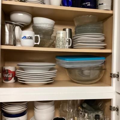 Assorted dishes